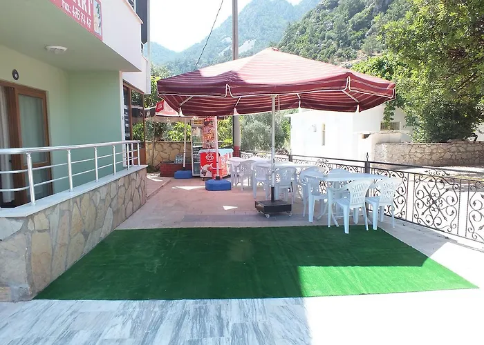 Seni̇z Apart Appart hôtel Turunç