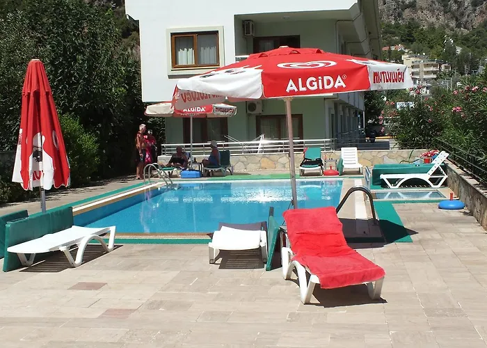 Hotel apartamentowy Seni̇z Apart Turunç